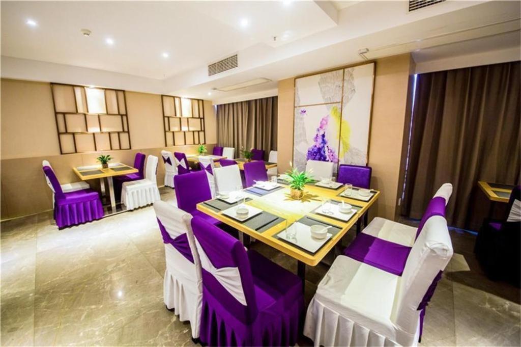 Lavande Hotel Luzhou Bbq New World Ngoại thất bức ảnh